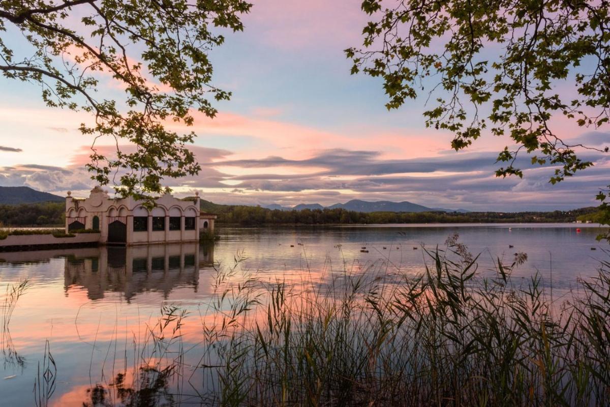 Camping Bungalow El Llac De Banyoles Porqueres Dış mekan fotoğraf